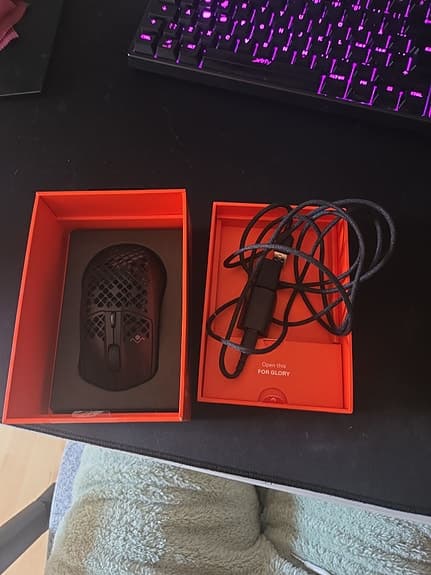 SteelSeries Aerox 3 Wireless gamingmus trådlös svart