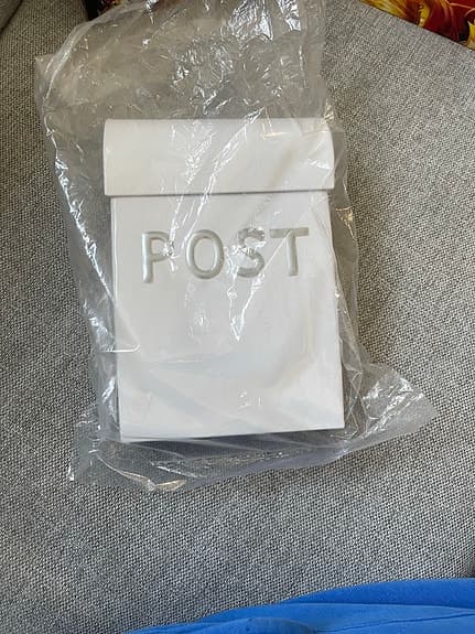 Postlåda vit