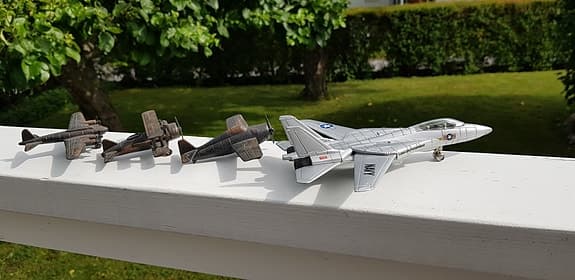 Metallflygplan F-14 Tomcat