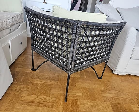 3 modulsoffor JUTHOLMEN, med 3 ljusa sittdynor