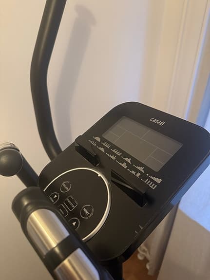 Crosstrainer med träningsdator svart/vit