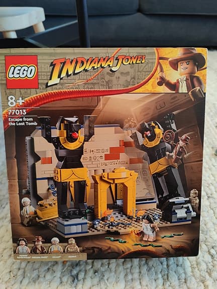 77013 LEGO Indiana Jones Raiders of the Lost Ark Escape from the Lost Tomb