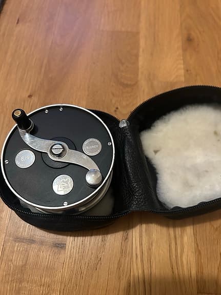 Sage flugfiskeset spö rulle och fluglinor