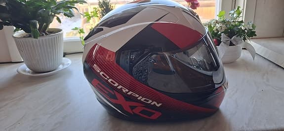 Scorpion EXO integralhjälm svart röd vit storlek XL
