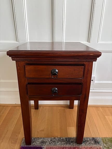 Sängbord/ litet bord