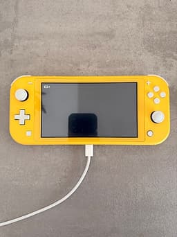 Nintendo Switch Lite spelkonsol gul