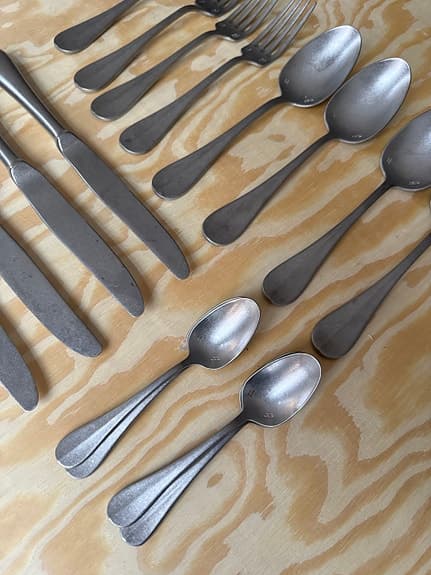 Artilleriet, bestickset rostfritt stål, 16 delar