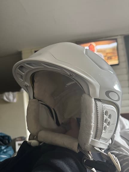 Oakley MOD5 skid- och snowboardhjälm vit med MIPS