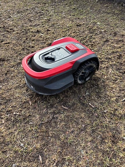 Robot gräsklippare