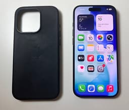 iPhone 15 Pro 128 GB svart