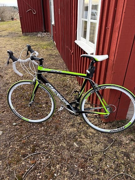 Merida landsvägscykel L 28"/700c unisex