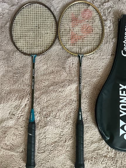 Yonex carbonex 8 och Carlton 3:7
