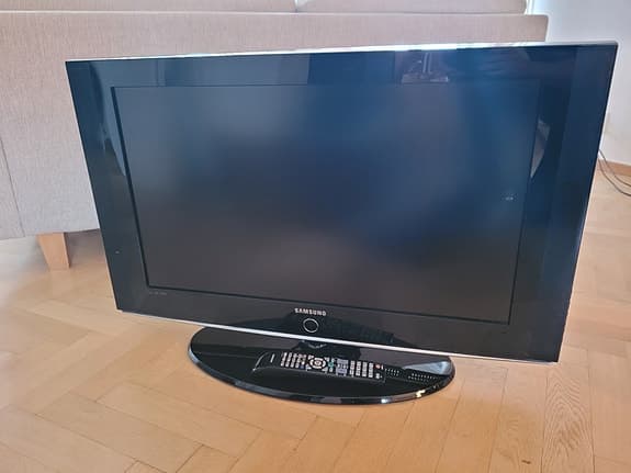 Samsung LE32S86BD tv 32 tum svart