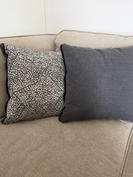 2st design kuddar (Romo), Nya