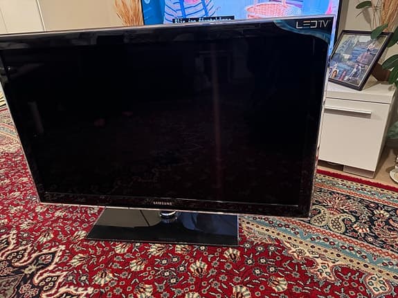 Samsung UE40C5105QWXXE LED‑TV 40 tum svart
