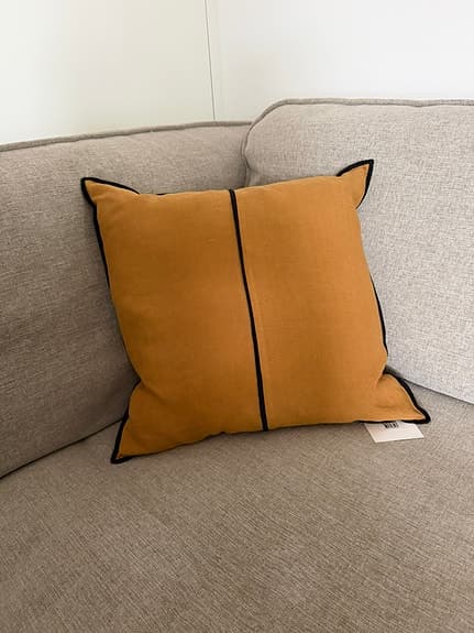 Fin kudde från Maison Casamance, nyskick