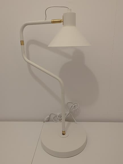 Bordslampa Read, vit/mässing