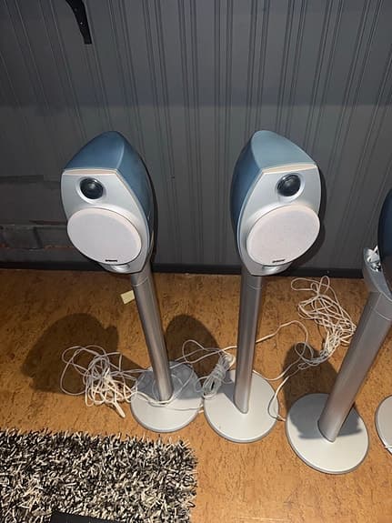 Sonys SS-LA500ED 4st med golvstativ 2st bordstativ