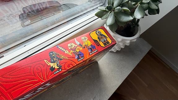 LEGO Ninjago 70747 Cole’s Boulder Blaster HELT NY / OÖPPNAD (MISB)