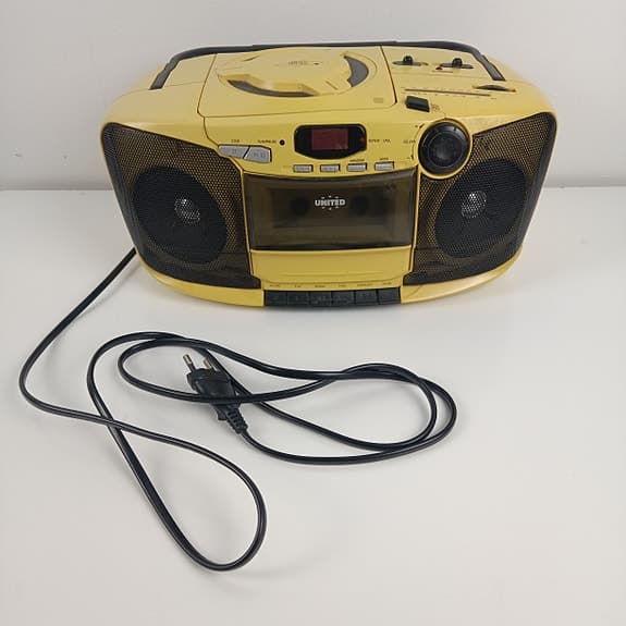 Vintage United URR 9350 bärbar CD-spelare* med stereoradio kassettbandspelare