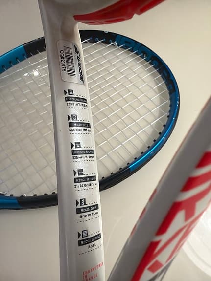 Tennis Racket Babolat pure strike 26 + PD 26