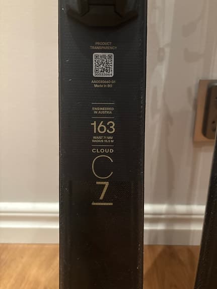 Atomic Cloud C7 skidor 163 cm svart