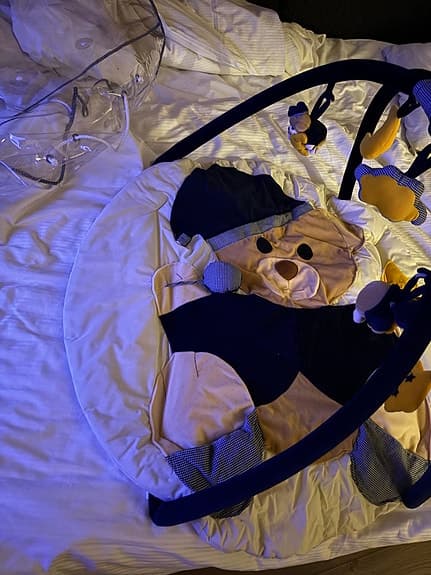 Fisher-Price babygym med lekbåge och mjuk matta