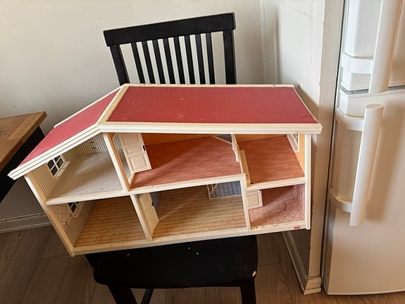 Lundby dockskåp med möbler