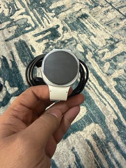 Byter Samsung Galaxy Watch 8 (44mm, 4G) mot Apple Watch