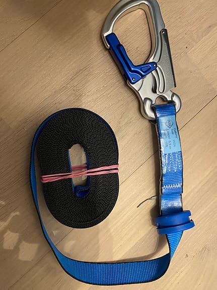 Climbing Technology fallskyddslina med karbinhake 15 m blå