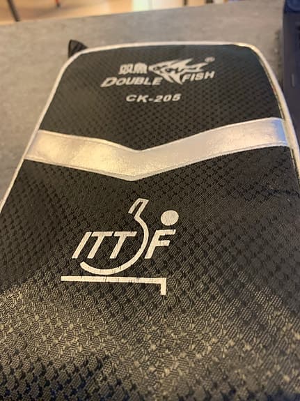 Double Fish CK-205 bordtennisracket med fodral och boll