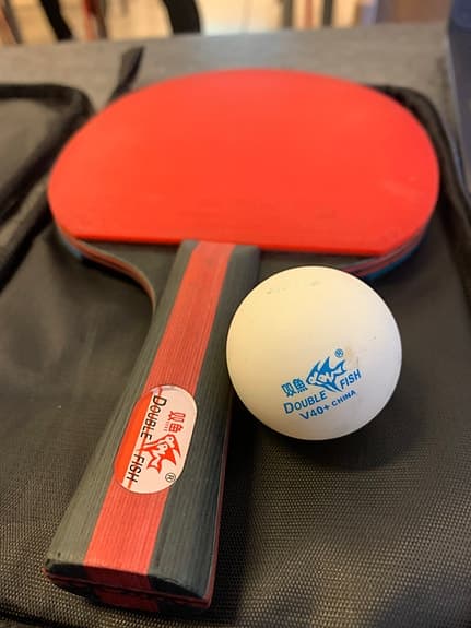 Double Fish CK-205 bordtennisracket med fodral och boll