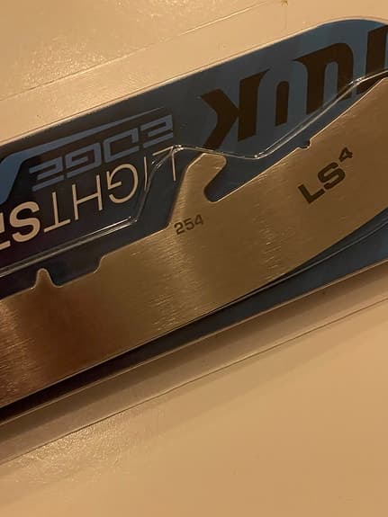 Bauer Tuuk LS4 skridskoskenor ishockey 254 mm storlek 6