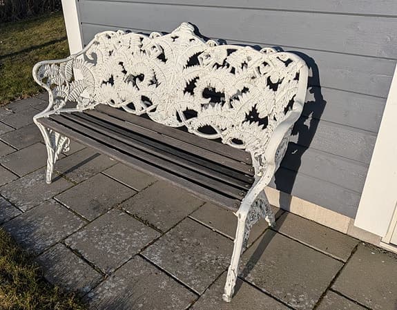 Trädgårdsbänk,  vit med träsits