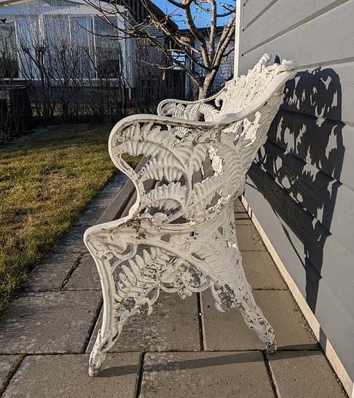 Trädgårdsbänk,  vit med träsits