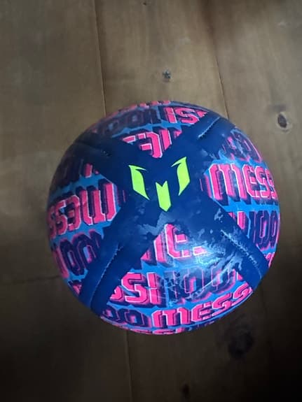 Adidas fotboll x Messi 100