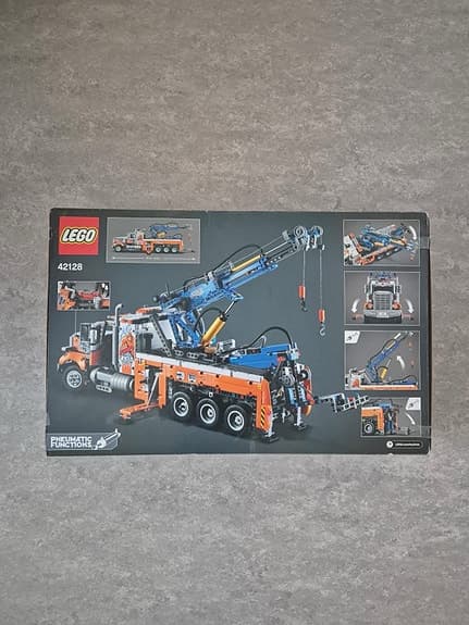 LEGO Technic 42128 Heavy-duty Low Truck