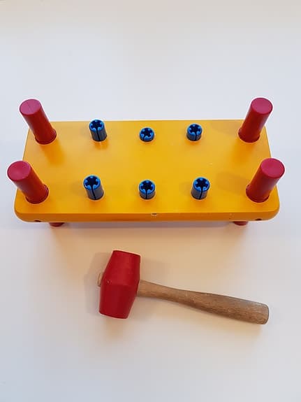 MICKI Bultbräda. Aktivitetsleksak
