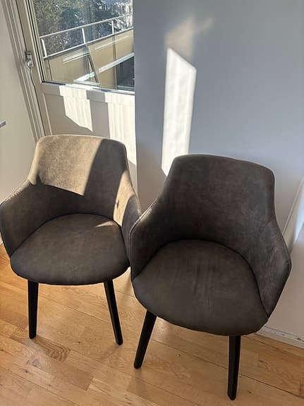 Matstolspar olivgrön Aurora från AC Design Furniture