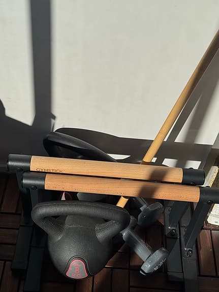 Gymstick träningsutrustning kettlebell 8 kg och hantel 3 kg