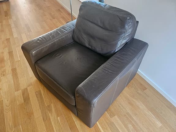 Läderfåtölj