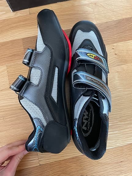 NW Solo 2003 cykelskor 44 svart/grå