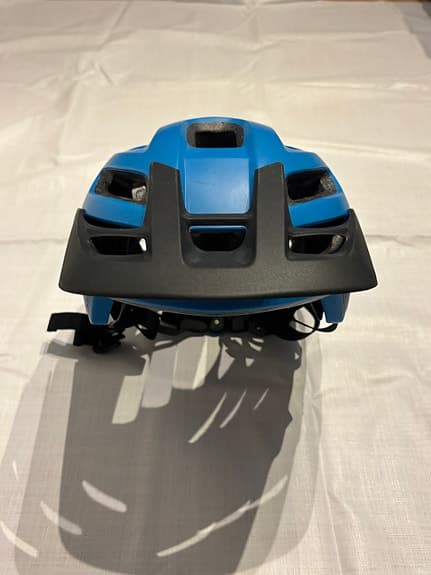 Giant Roost cykelhjälm – mattblå – storlek S (51–55 cm)