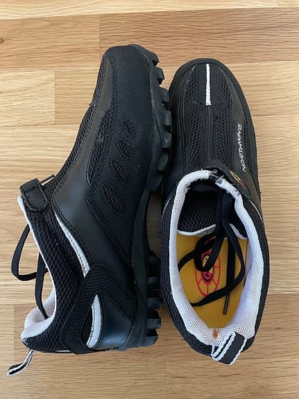 Northwave Futura 2003 cykelskor svart/vit storlek 39