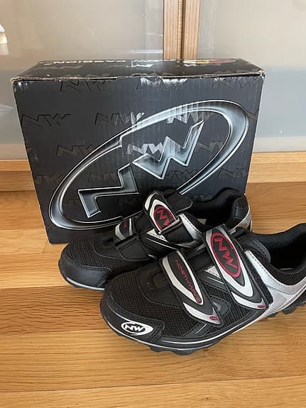 Northwave Spike cykelskor svart/grå storlek 37