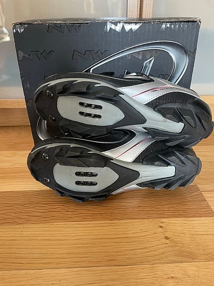 Northwave Spike cykelskor svart/grå storlek 37