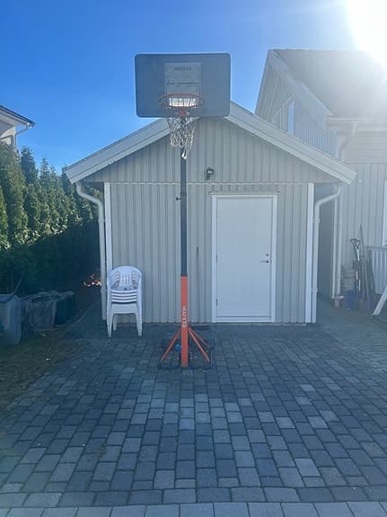 Basketkorg på fot utomhus justerbar höjd
