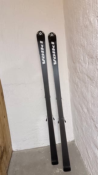 Völkl P60 med bindningar vit röd