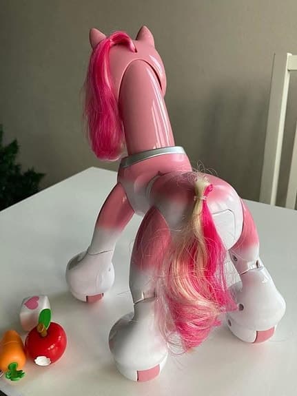 Zoomer, Interactive Show Pony.