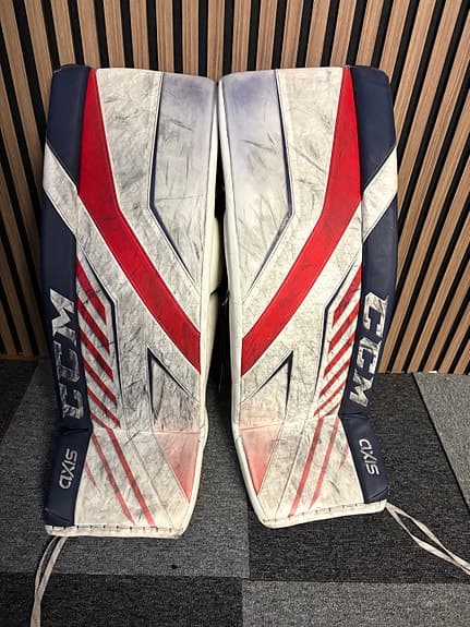 CCM AXIS målvaktsutrustning 33+1 blå vit röd